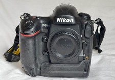 Nikon D4s Camera Body Only with EN-EL18A Battery & MH-26 Charger