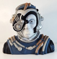 1998 Thinkway Toys Cyber Sci-Fi Robot Head Coin Bank   Borg Style Retro Future