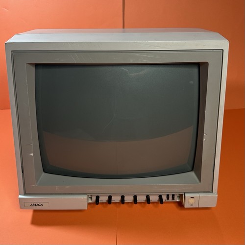 Commodore 1081 AU Amiga SCART CRT Monitor Analogue/TTL RGB - Amiga CVBS/LCA -C64