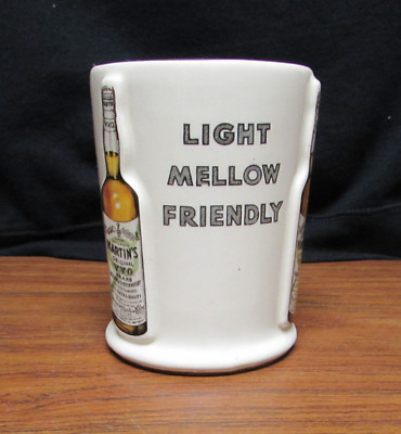 Martin's V.V.O. Mug, 4 1/2'' Gold Rim 3D Bottle