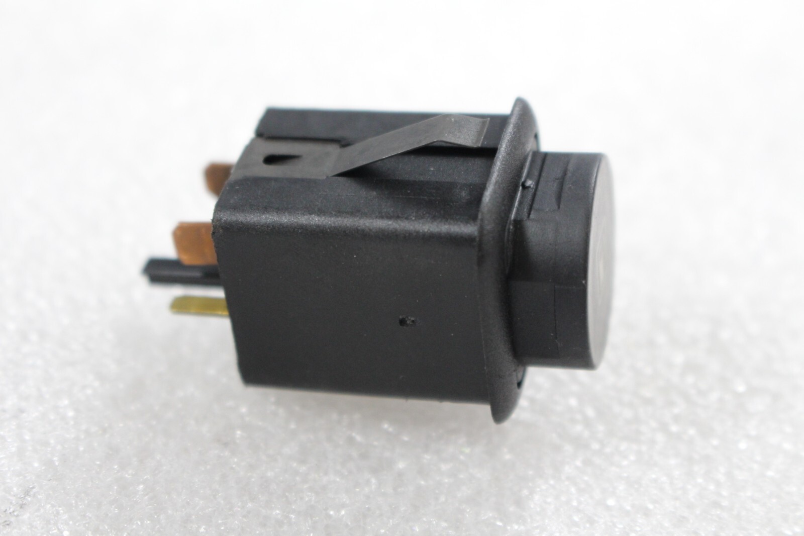 Ferrari 456, F355, Fuel Door Switch, Used, P/N 157480