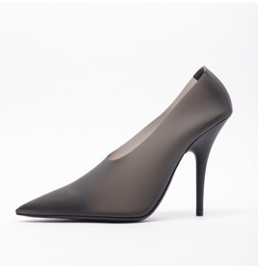 kanye west shoes womens