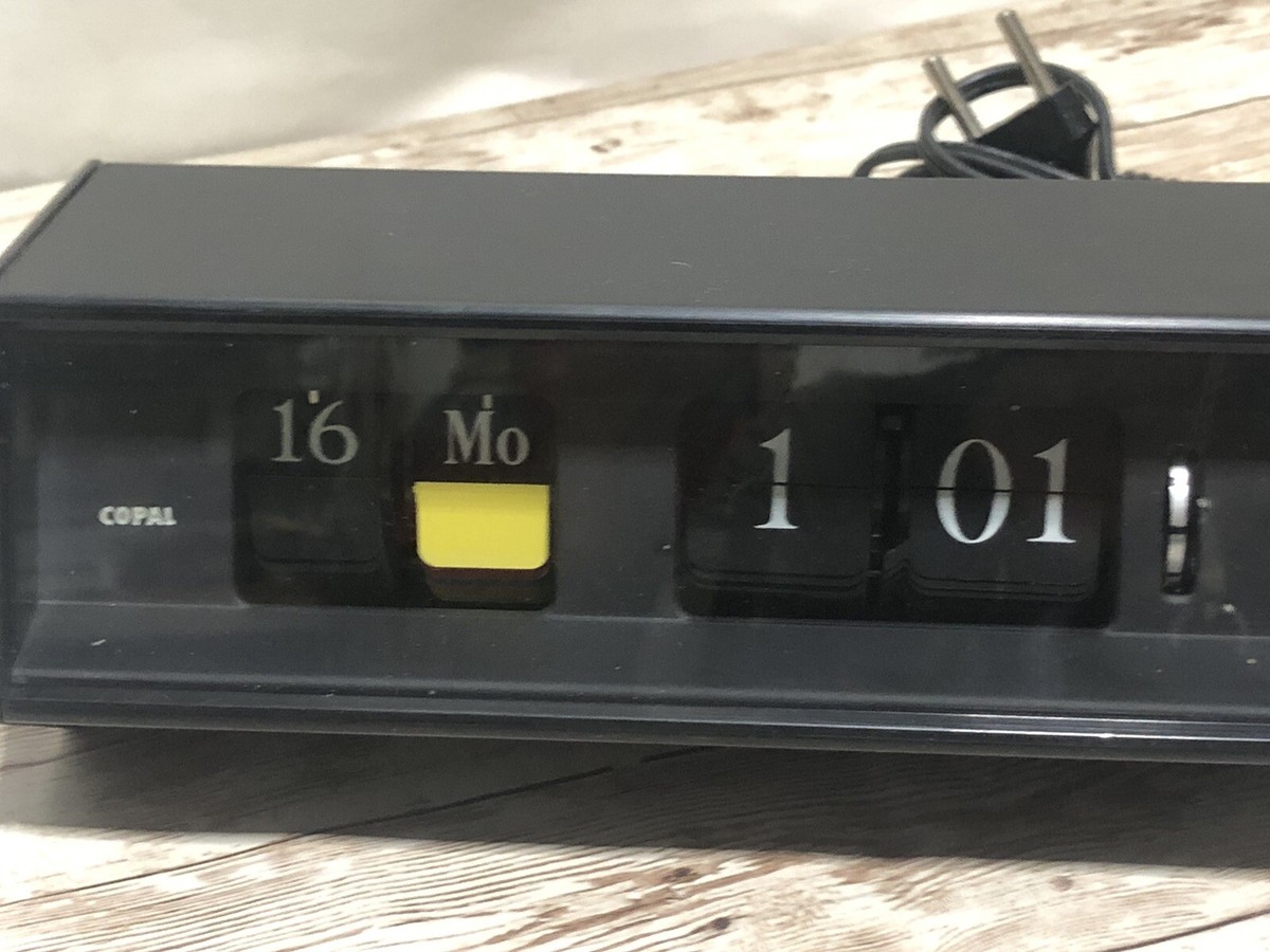 Extremely RARE COPAL CASLON 601 Flip Clock EUROPE PLUG Military