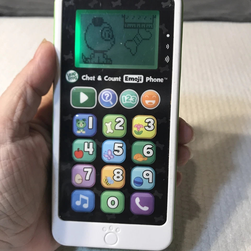 Leap Frog Chat & Count Emoji Phone Green Teaches Core Learning Skills, Games, - Image 4 of 4