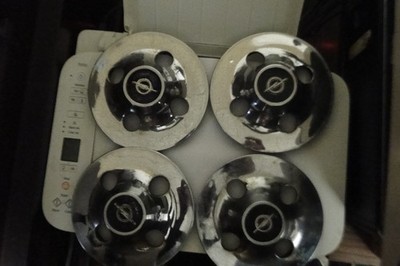  OPEL  Gt Wheel Chrome  CENTER CAPS  ORIGINAL VAUXHALL OEM