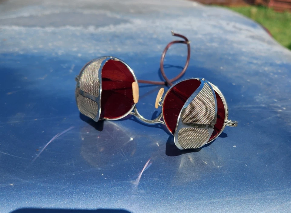 Gafas de aviador de lente roja galesas de colección W.W. II Foto 3 de 4