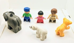 Lego Duplo Woman Zoo Keeper Lot With Animals