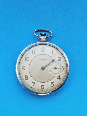 Antike Medana Swiss Herren Taschenuhr 1900-1920 verchromt vernickelt FUNKTIONIERT