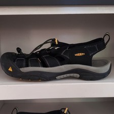 Keen - Men's Newport H2 Sandal Wide  Black