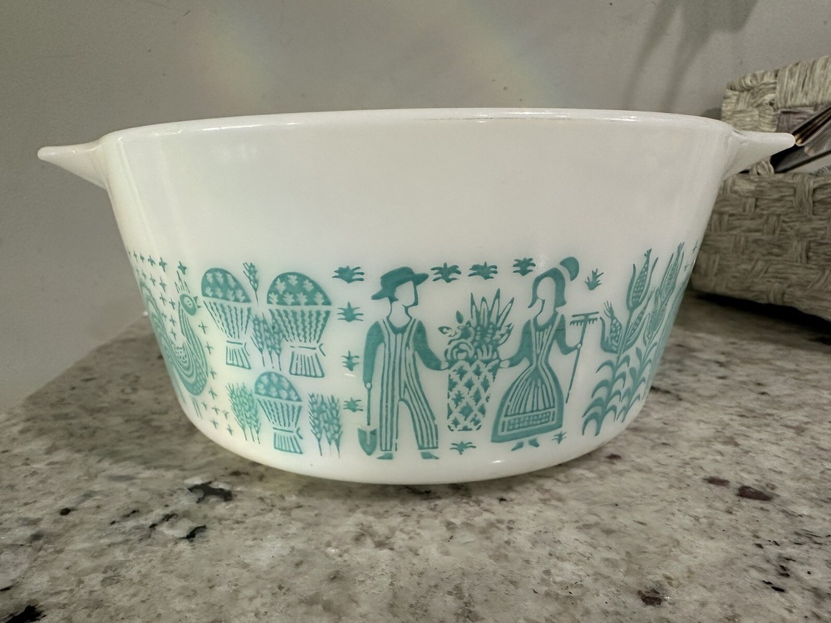 Pyrex Amish Butterprint（アーミッシュ／バタープリント） Amish Butterprint Vintage Pyrex Mixing Bowl Complete Set of 4 401