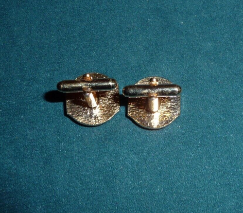 Vintage Gold Tone Orange Cufflinks - Picture 6 of 6