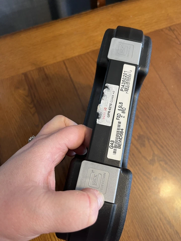 Glock 43 Factory OEM Hard Pistol Case With Cleaning Brush & Lock Clam Shell - Image 3 of 4