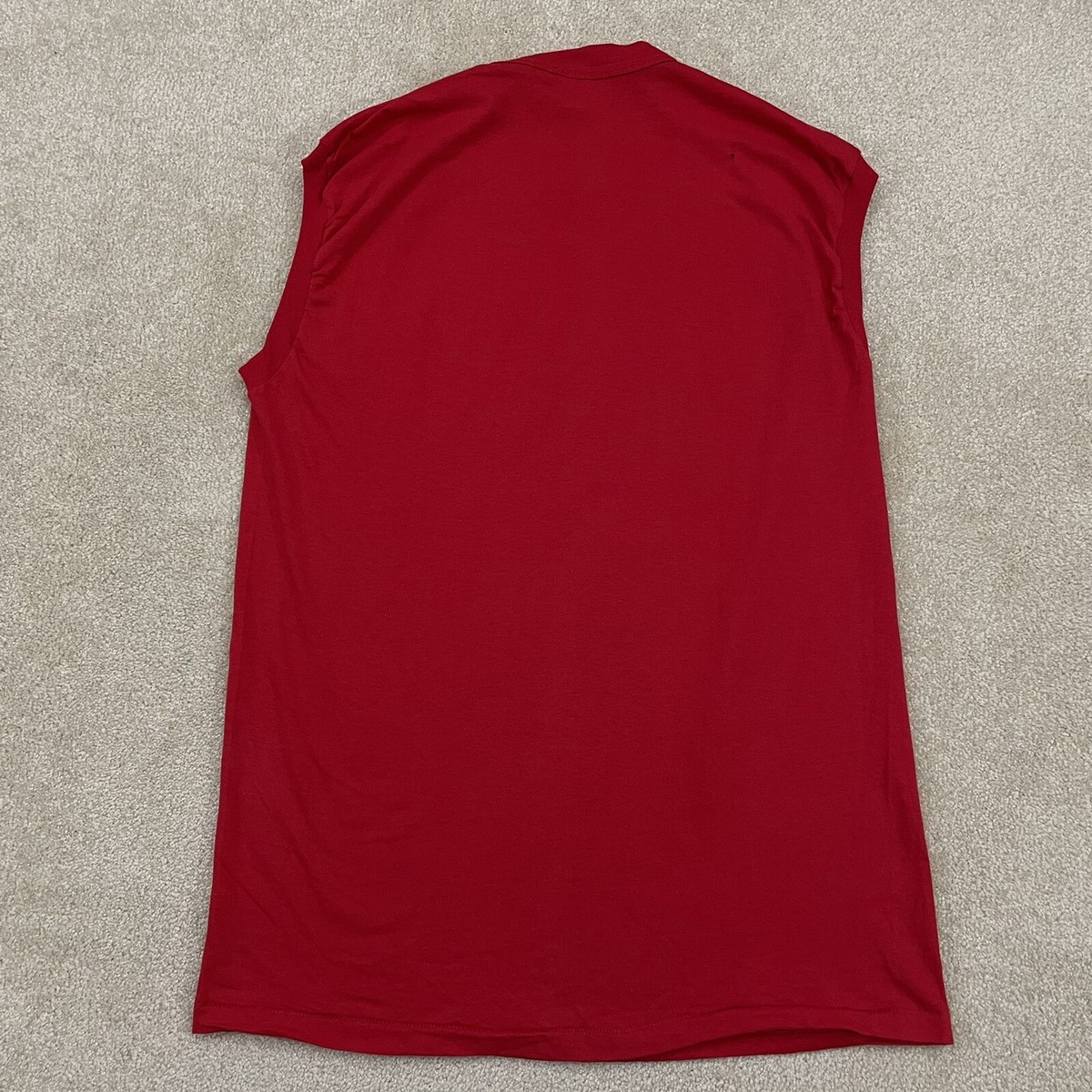 fruit of the loom sleeveless pocket tees