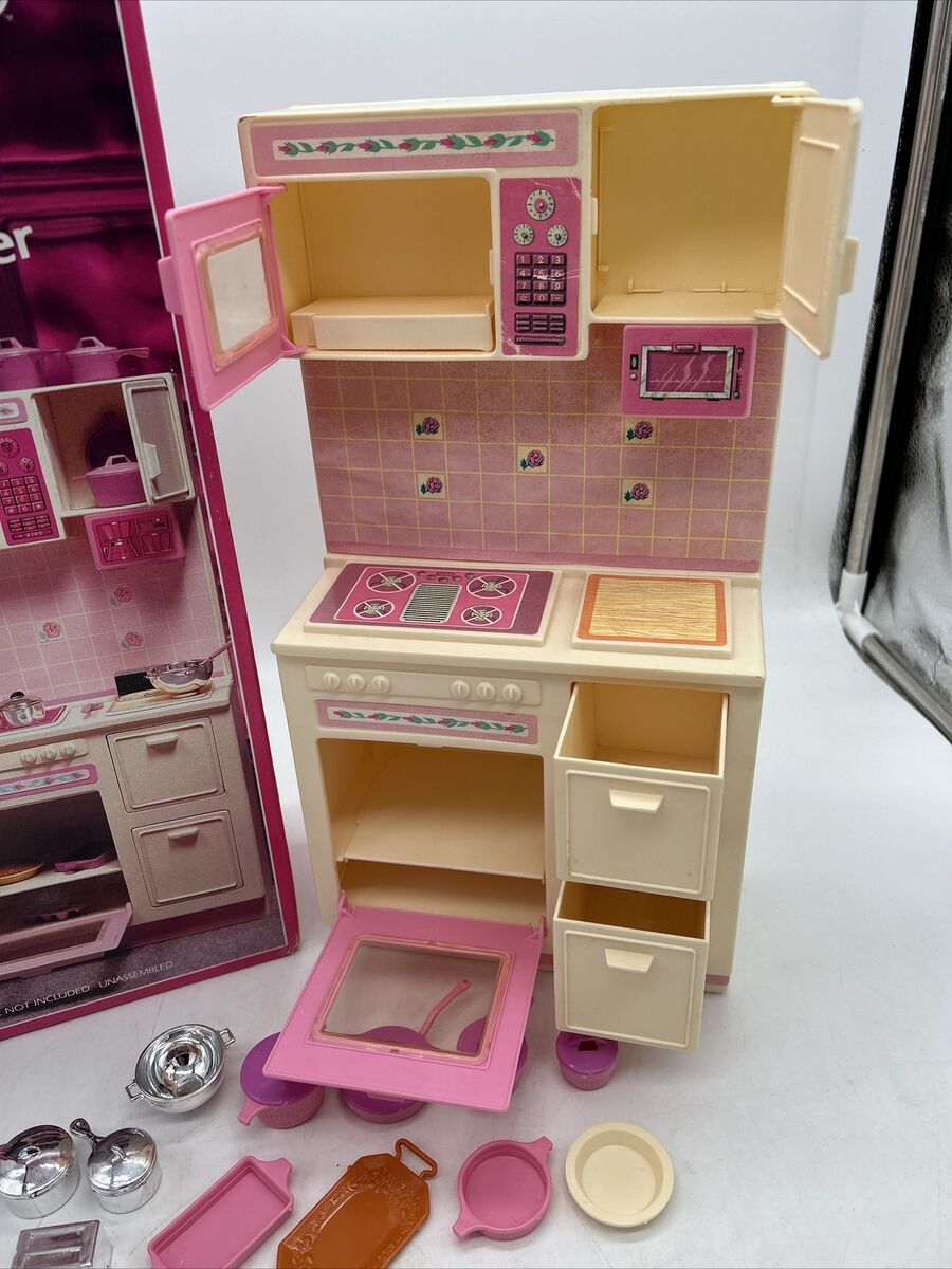 VTG Sweet Roses Barbie Cooking Center 1987 Mattel #4777 VTG Sweet Roses Barbie Cooking Center 1987 Mattel #4777