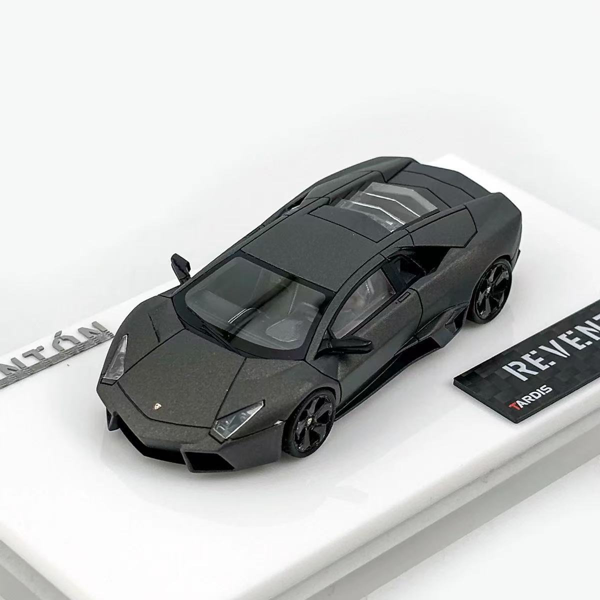 TARDIS 1:64 Lamborghini Taurus REVENTON Limited Edition boutique
