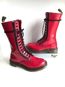 dr martens 9733 w
