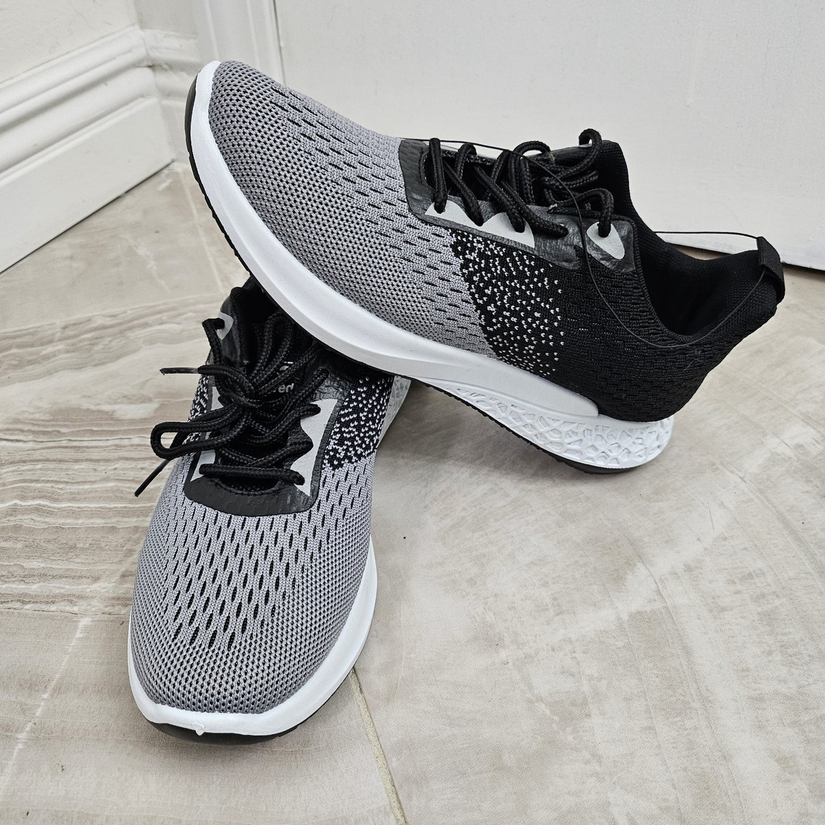 Ecko Unltd Light Athletic Lace Up Textile Tennis Shoe Women's Size