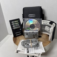 Fujifilm FinePix A Series A303 3.2MP Digital Camera w/ 256MB xD Memory Card