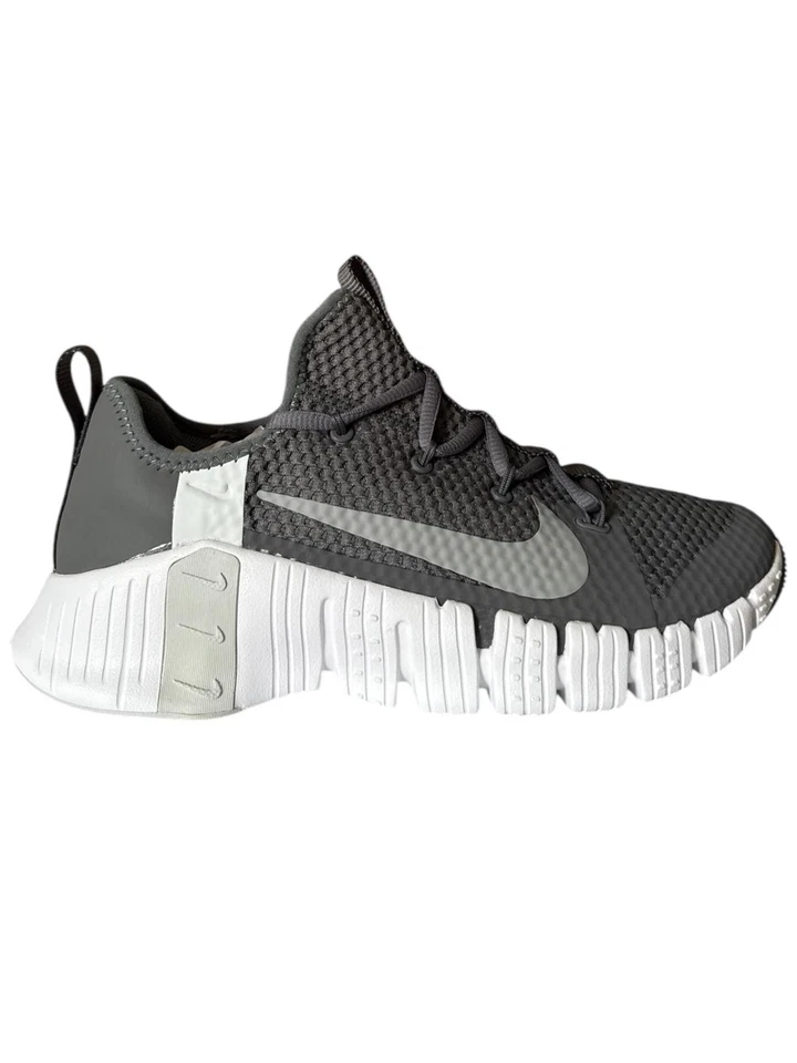 Size 8 Nike Free Metcon 3 Atmosphere Grey -CJ0861017 - Image 2 of 4