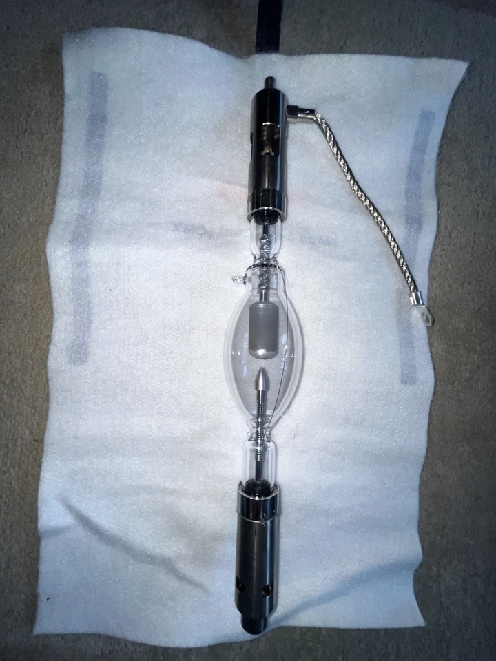 Xenon Short-Arc Cinema Lamp for NEC Projectors - Replaces Osram XBO 4500W/HPN L - Image 2 of 4