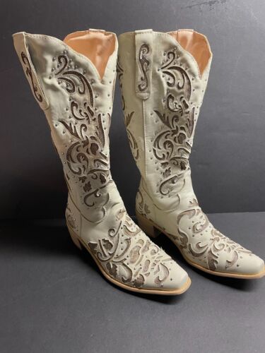 Womens Western Cowboy Boots - Beige / Tan - EUR 40/US 8.5 - Studded/Cut Out - Picture 1 of 11