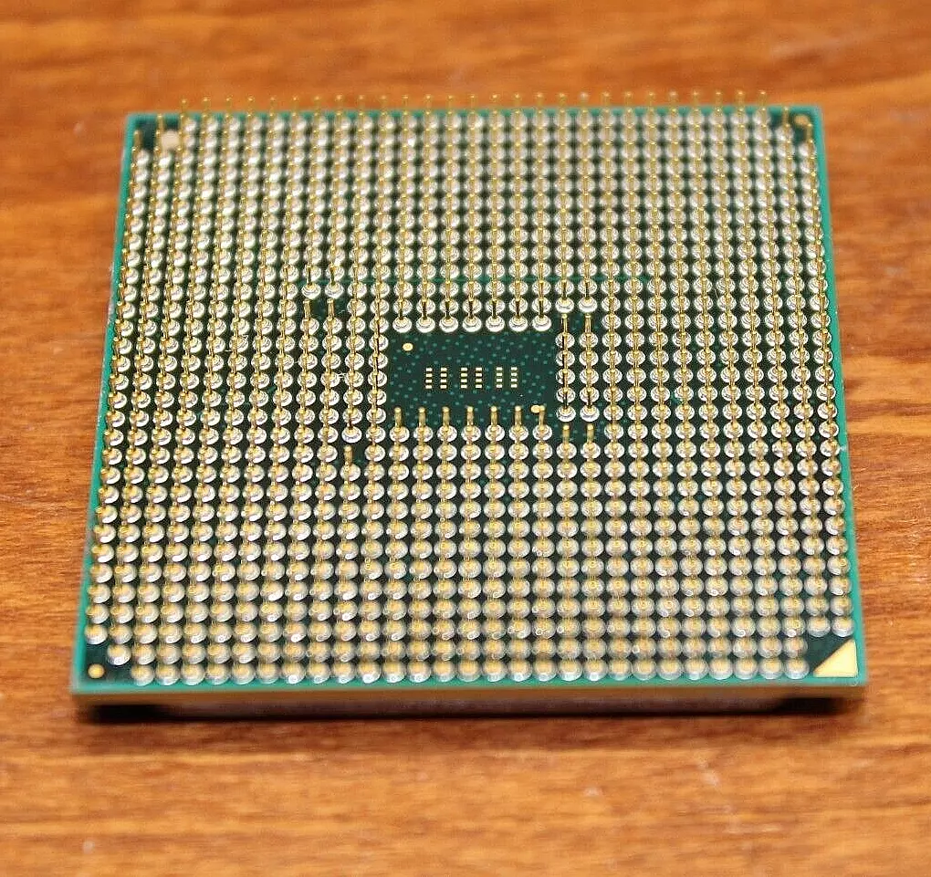 AMD A8 7670k 3.6Ghz 3.9GHz turbo Quad Core Socket FM2 8 Better than a A8 7650K
