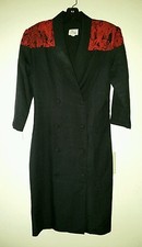 Cute Vtg. IN CINQ Size 8 Button Front Dress Black Red Made in USA Polyester