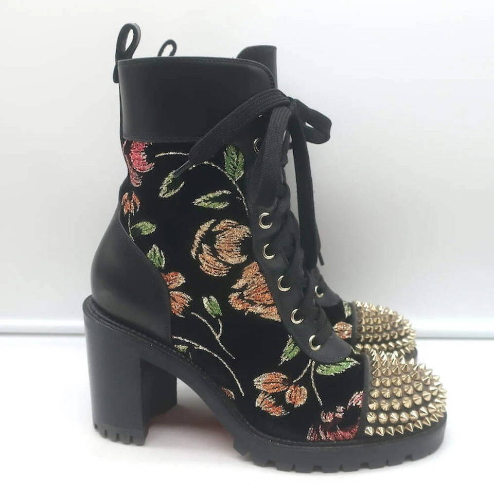 Christian Louboutin Croc Spike Botas Tachonadas Bordadas Florales Negras Talla 37.5 Foto 2 de 4