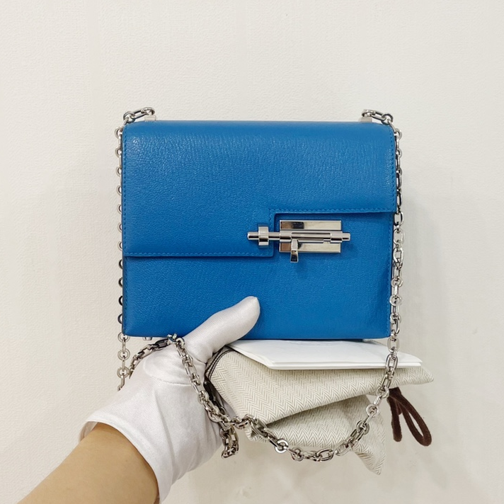 Hermes Verrou Chevre Mysore Chain Shoulder Bag Crossbody Blue