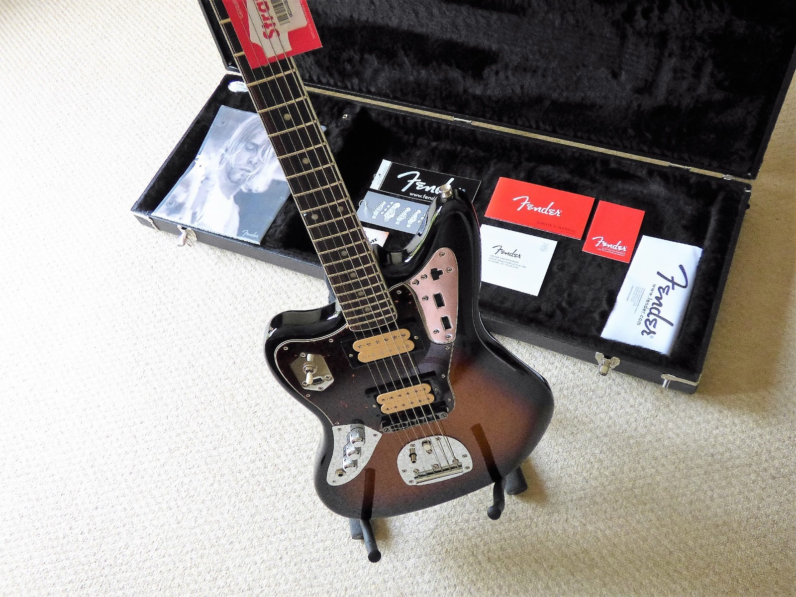 Lovely Left Handed Kurt Cobain Fender Jaguar - Unplayed Condition