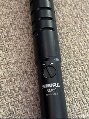 Shure SM89 Condenser Supercardioid XLR Mic w/ Bass Roll-Off Switch Black