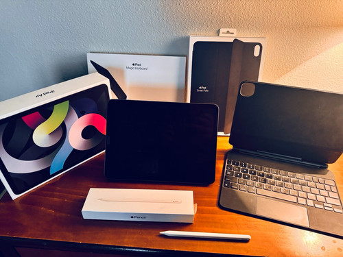 Apple iPad Air 4 64GB Space Gray + Magic Keyboard + Pencil 2 + Folio w/ Boxes