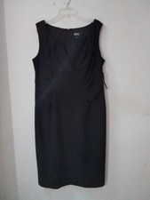 NWT Size 14 ADRIANNA PAPELL Black Sleeveless V-Neck Sheath Dress