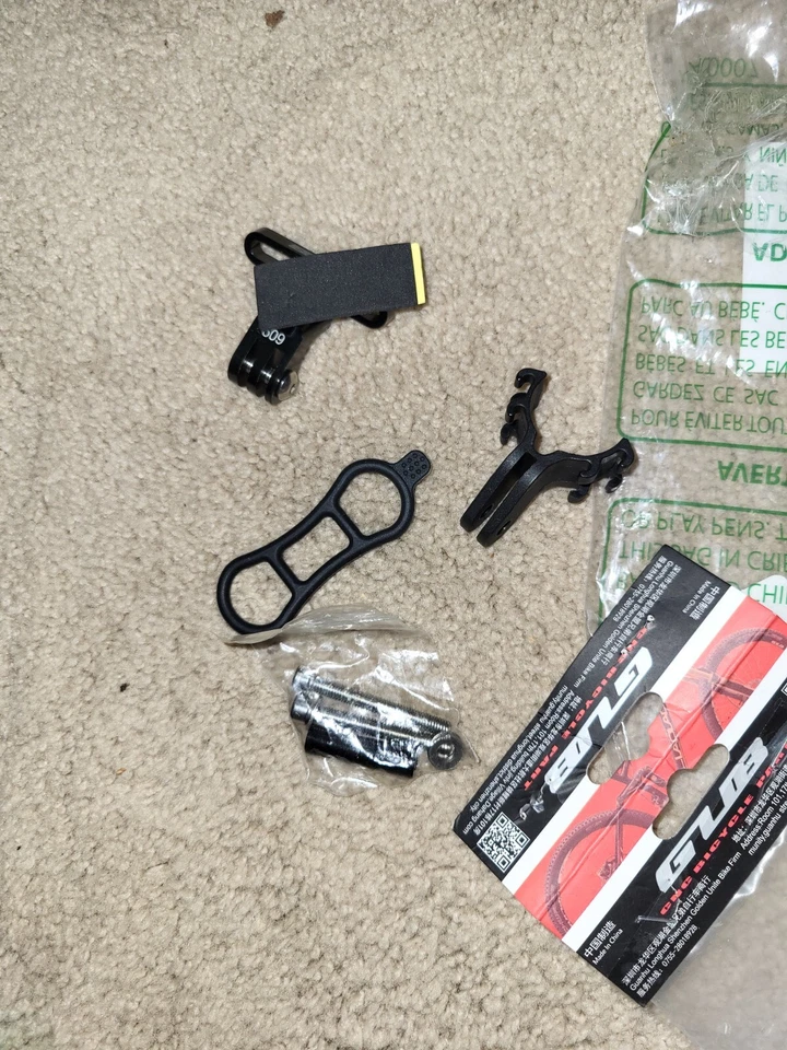 Soporte de linterna antorcha de luz para bicicleta Kbrotech soporte de montaje con clip para bicicleta de carretera Foto 3 de 4