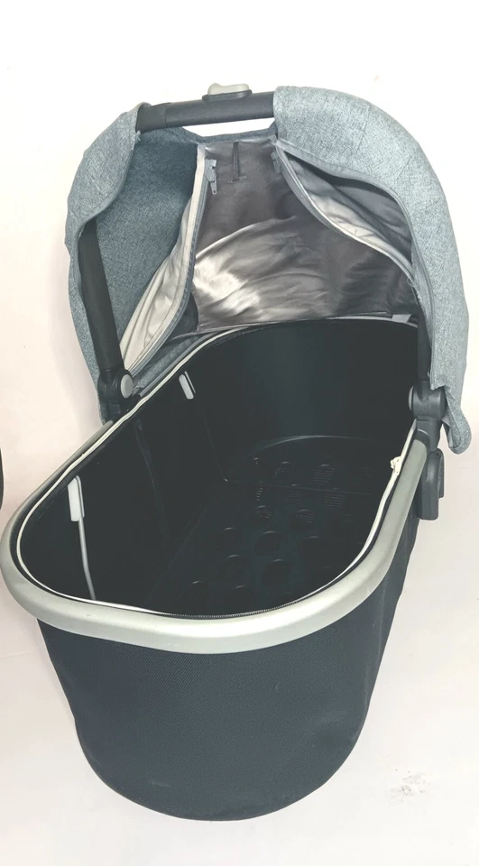 UPPAbaby VISTA V2 Cuna Jake Bug Net / Sombrilla Plegable. sin forro Foto 3 de 4
