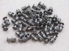 30X CLIPS SPREIZNIETEN DUNKELGRAU W140 W202 W210 W211 FÜR MERCEDES A1239900092