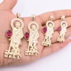 Pendentif Charm Saint Lazare CZ Halo Avec Pierre Rouge Rubis En Or Jaune 10K