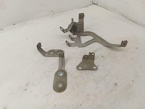 BMW 5 F10 Kotflügelhalter vorne links 2.0 Diesel 2011 28688472