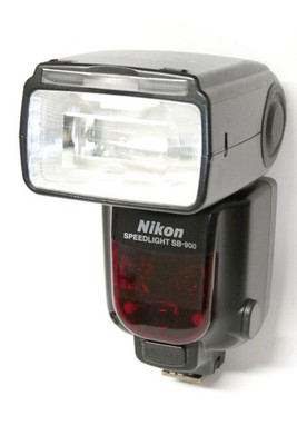 Nikon Speedlight SB-900 Blitz / Blitzgerät gebraucht  SB900