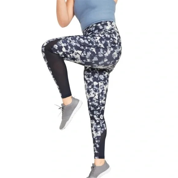 Old Navy Active Patterned Elevate Leggings With P… - image 1