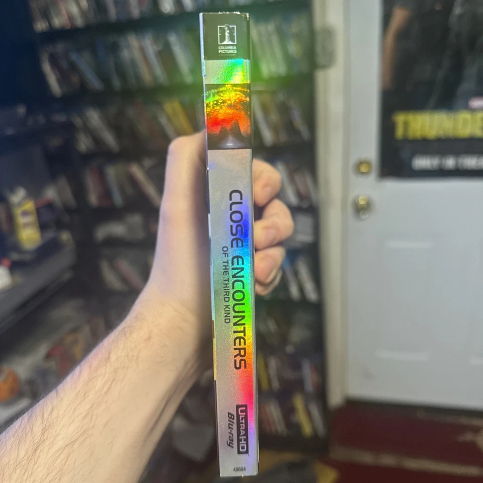 Close Encounters of the Third Kind 40 Anniversary Ultra HD Blu-ray Slipcover 4K - Image 3 of 4