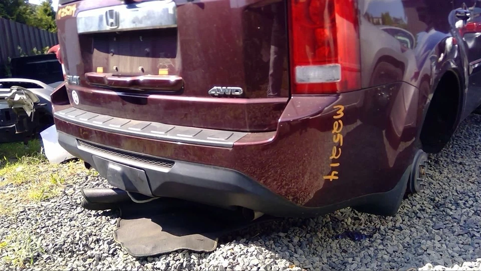 (LOCAL PICKUP ONLY) Rear Bumper Without Park Assist Fits 12-15 PILOT 719856 - Image 3 of 4