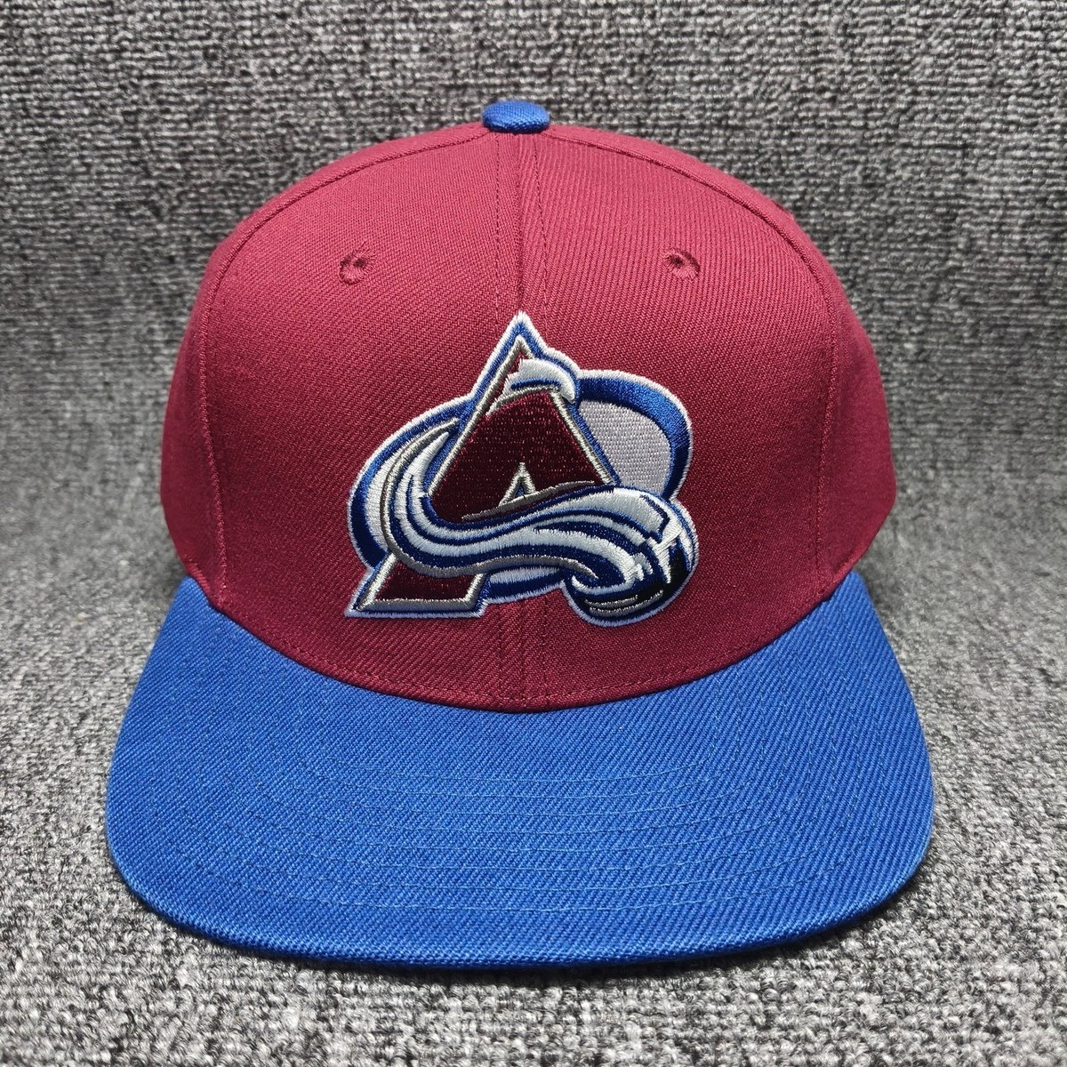 Mitchell & Ness Colorado Avalanche NHL Snapback Cap Burgundy Blue