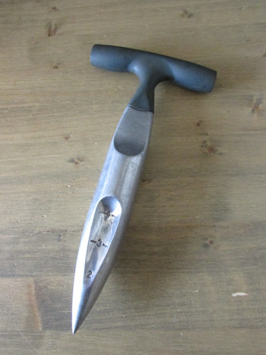 Vintage Brookstone GARDEN DIBBER DIBBLE DIBBLER ALUMINUM GARDEN PLANTING BULBS