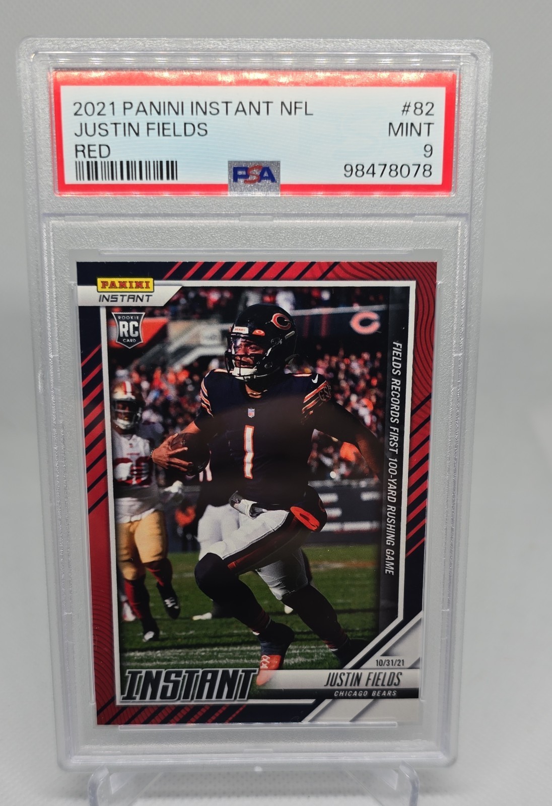 2021 Panini Instant NFL - Justin Fields #82 Red /99 (RC)