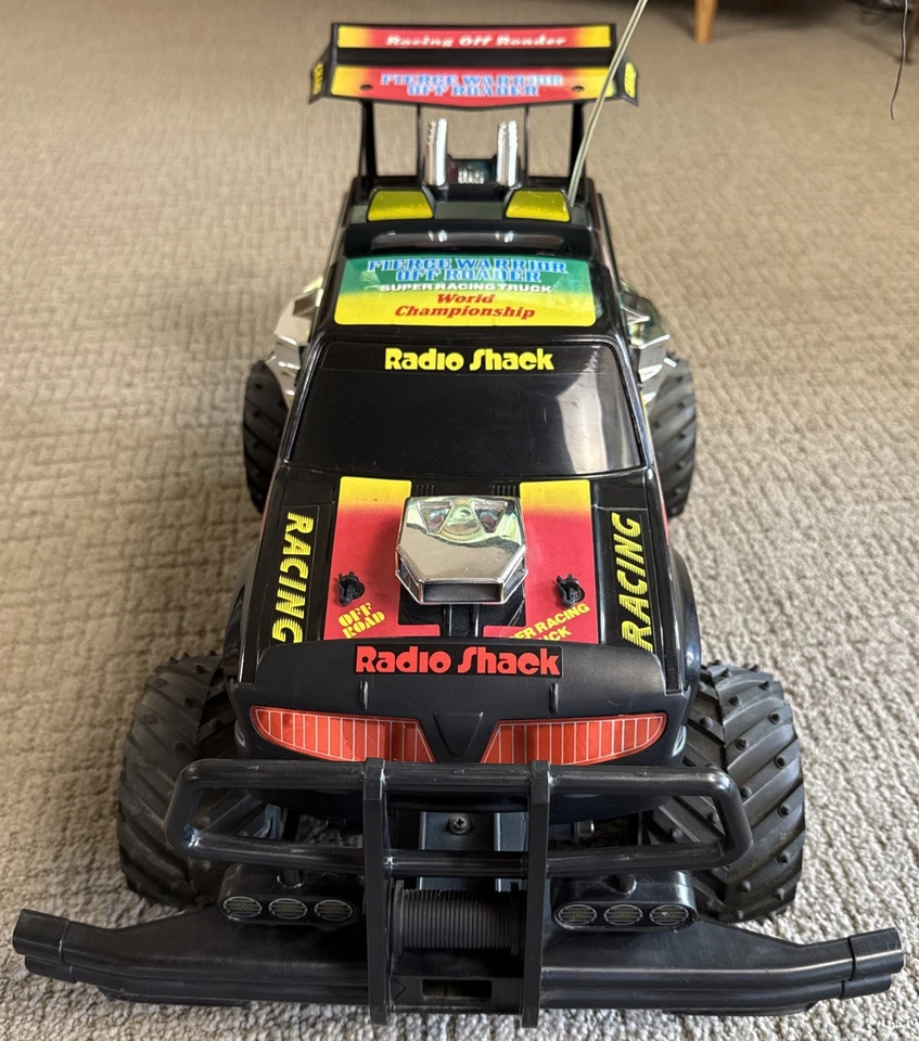 Camión de radiocontrol Nikko todoterreno Radio Shack Fierce Warrior 1996 negro probado Foto 4 de 4