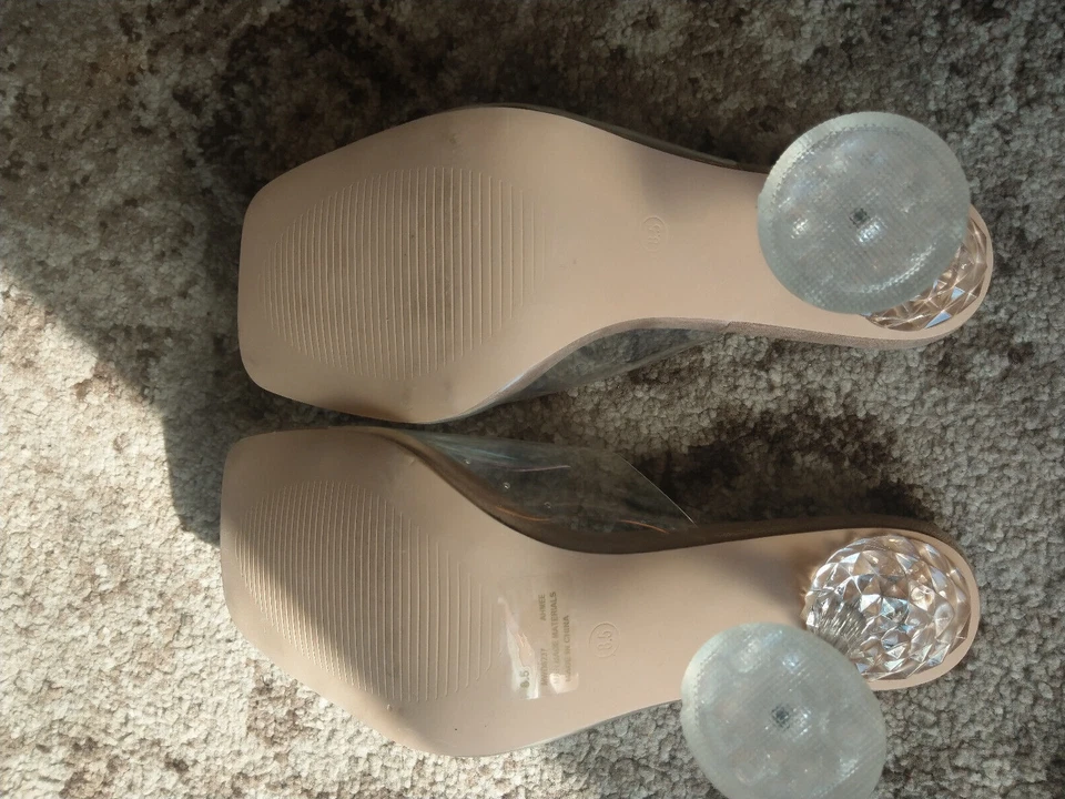 Cape Robbin Womens Ahmee (See Through) Crystal Heels Size 8.5 - Image 2 of 4