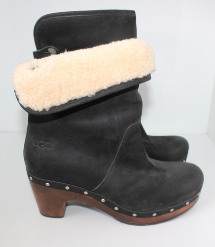 UGG Australia Boots Lynne’s Black Leather Fur Cuffed Boots Wood Heels Sz 6 3207 - Picture 8 of 18