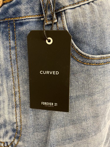 Pantalones de mezclilla para mujer 21 en apuros de ajuste curvo lavado mediano talla 26