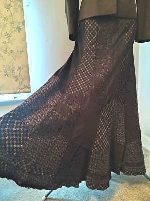 Stunning unique? Per Una dark purple skirt 12L different textures